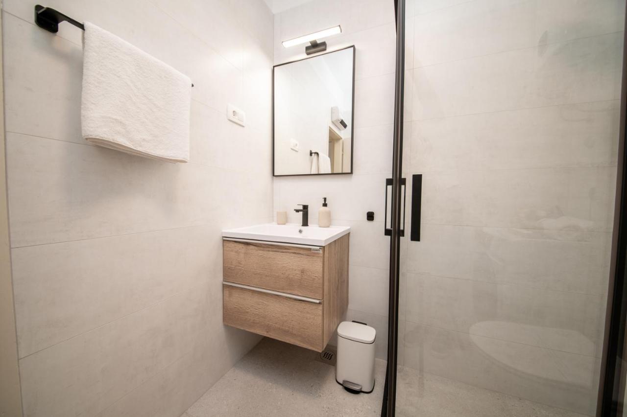 Luxury Maraschino Apartments Zara Esterno foto